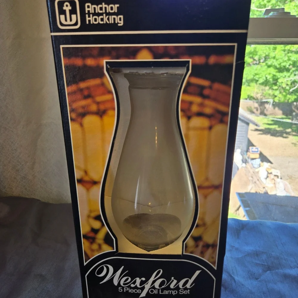 Vintage‎ Anchor Hocking Wexford 5 Piece Oil Lamp Set In Box